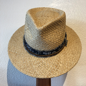 Andy Straw Hat with Bandanna